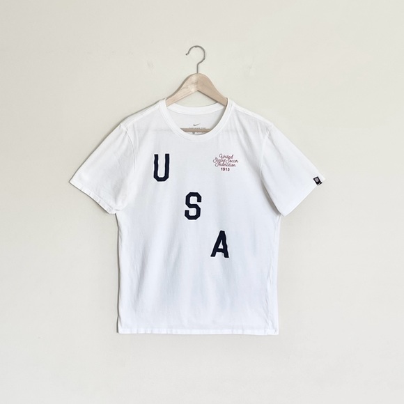 Nike US National Soccer Team Squad USA White T Shirt Men’s Medium Athletic Cut - Picture 1 of 14